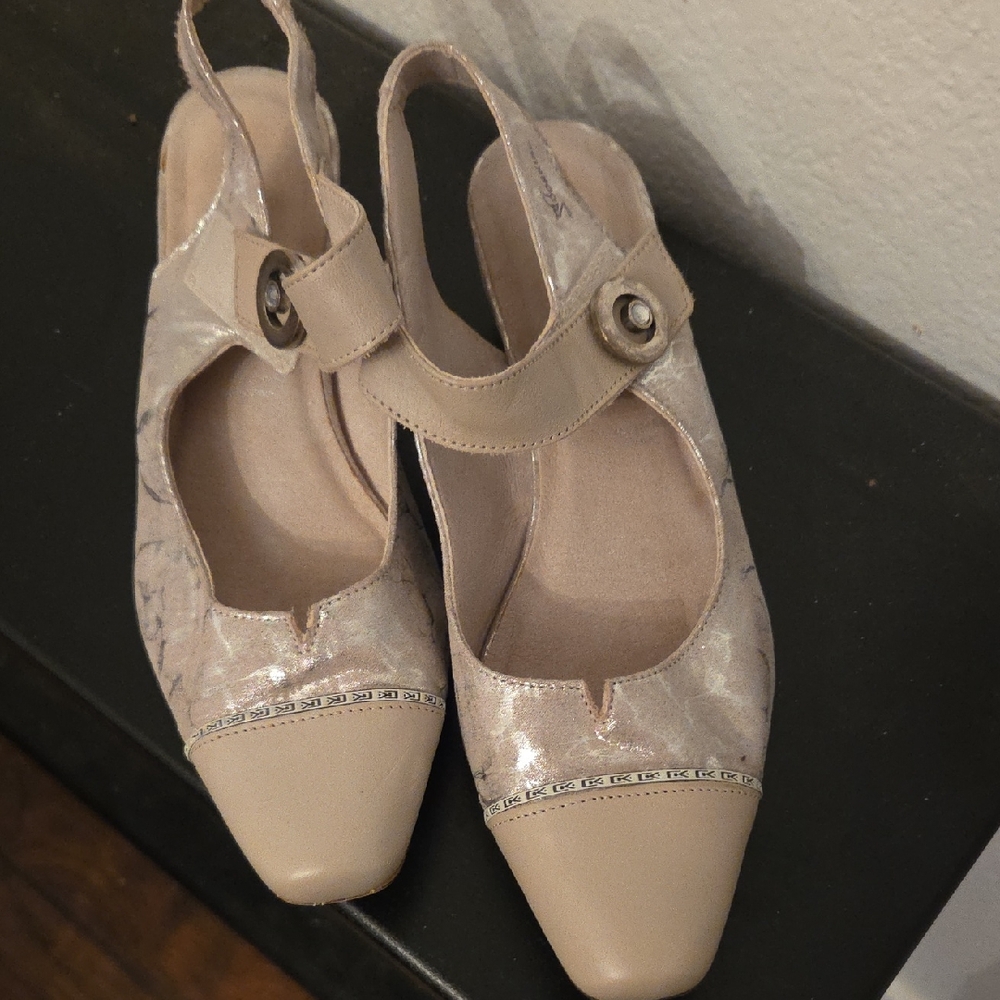 Chic Beige Women's Slingback Heels